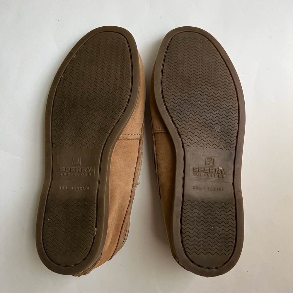 Used Sperry Boys Brown Boat Shoes - Size 4 - Picture 6 of 8
